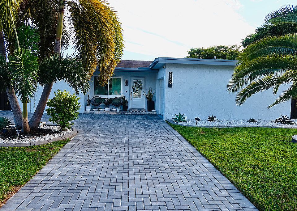 1st image of 11360 NW 45th Pl