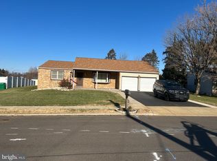 6241 East Dr, Bensalem, PA 19020