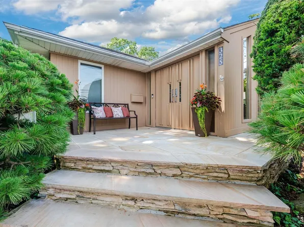 325 Marshall Street, Oceanside, NY 11572