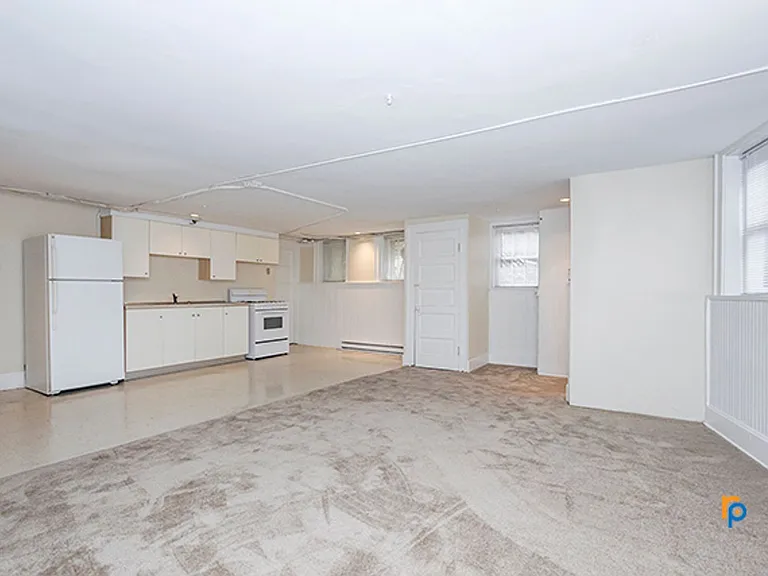 257 Hosea Ave — Photo 2