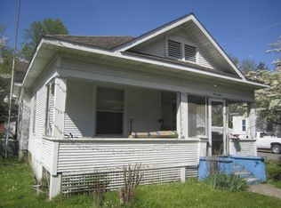 112 Danforth St, Charleston, MO 63834