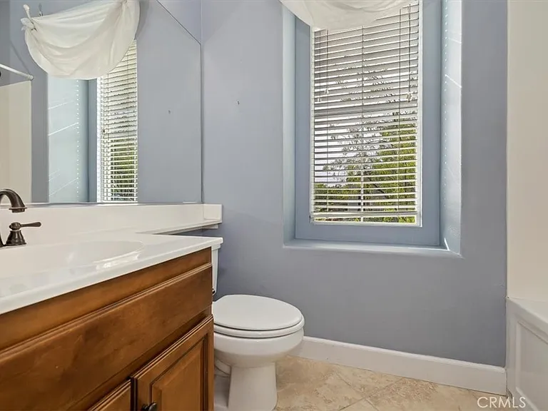 23833 Fawnskin Dr — Photo 17