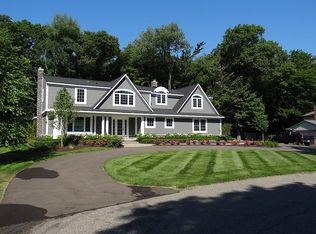 2726 Birch Harbor Ln, West Bloomfield, MI