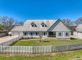 153 Sky Country Dr, New Braunfels, TX 78132