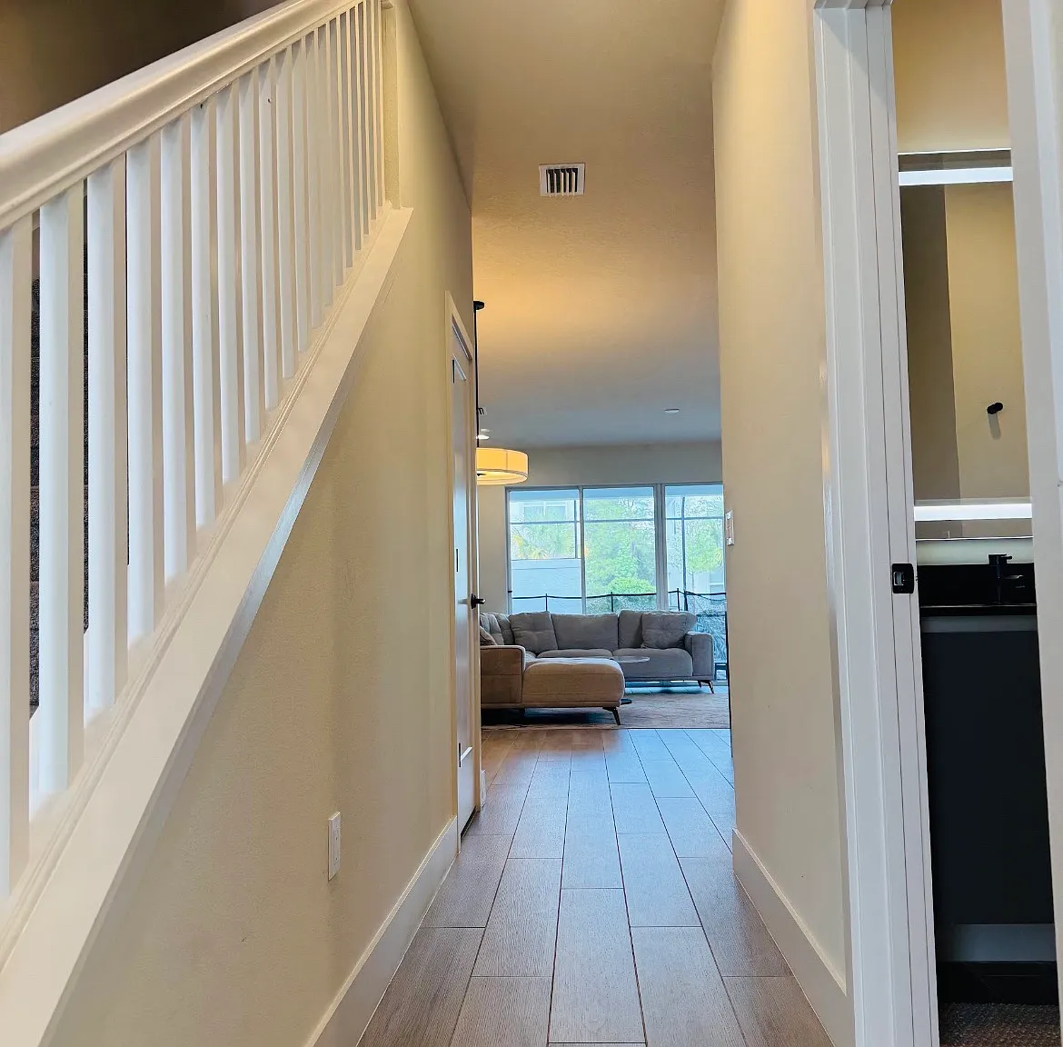 4 bed, 1845 sqft, $3,000 — Photo 3