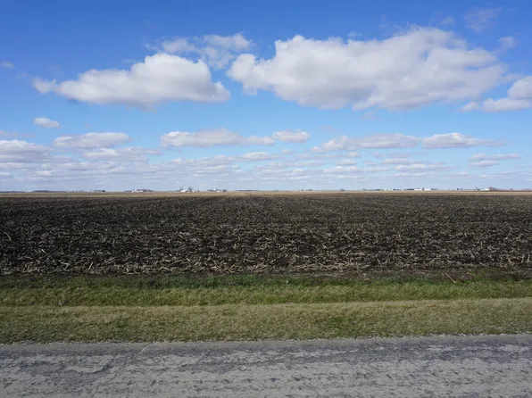 750 E 2950 North Rd N, Clifton, IL 60927