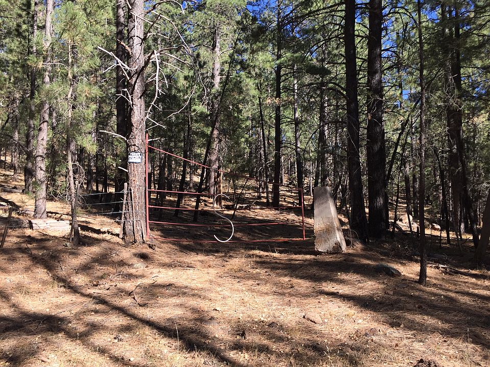 Property gate off NF 135
