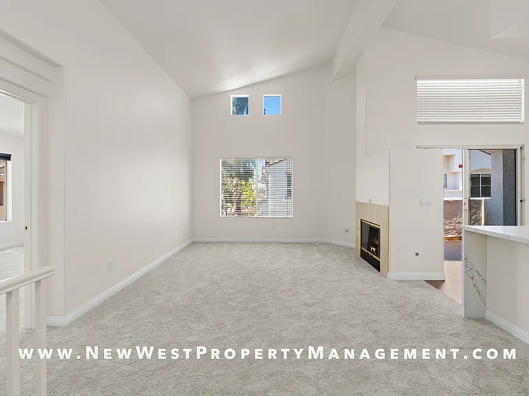 5522 Renaissance Ave #1 — Photo 6