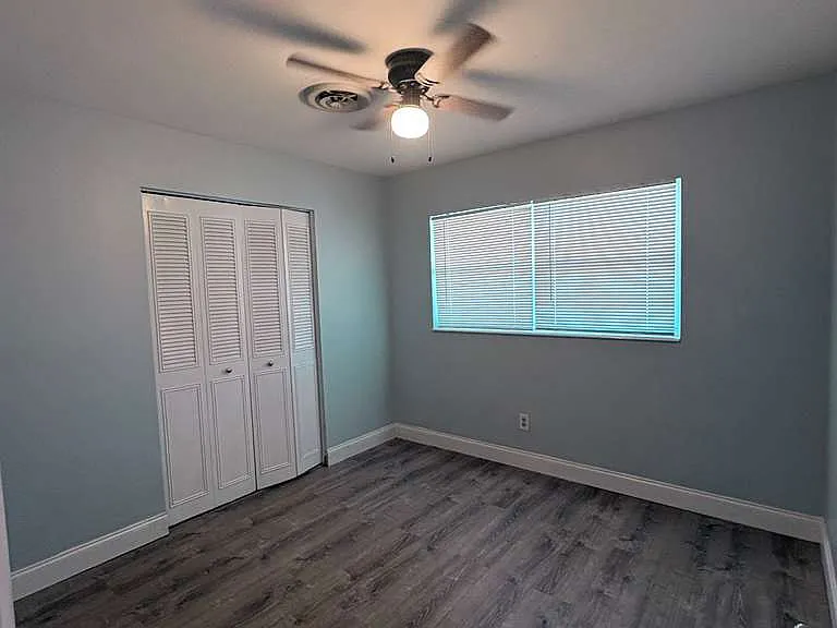 2916 Rollins St — Photo 18