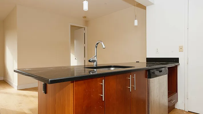 Rented by Nooklyn NYC LLC | media 29