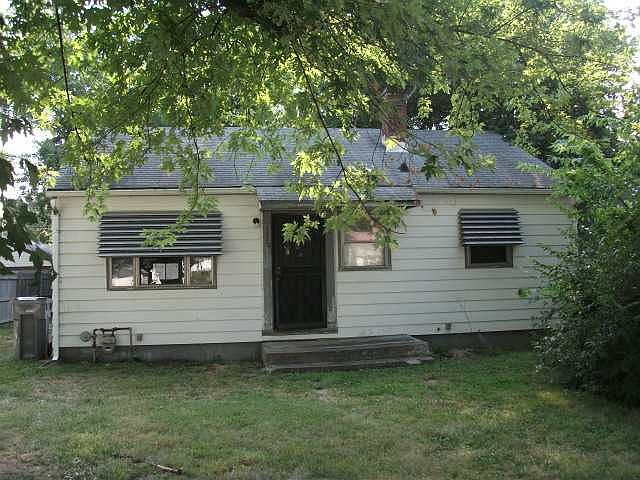 1st image of 2005 N Moreland Ave