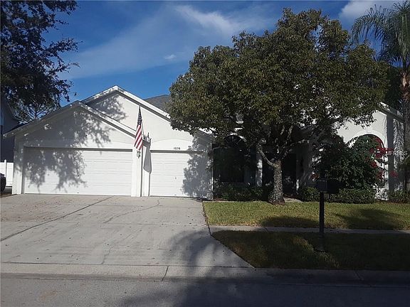 2nd image of 10219 Meadow Crossing Dr