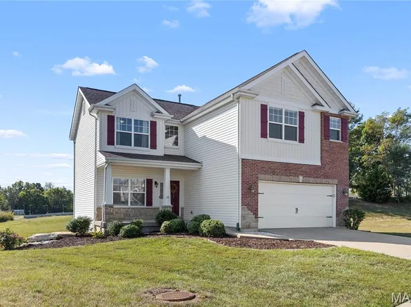 14 Peruque Hills Ct, Wentzville, MO 63385