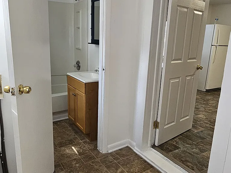 395 Clearview Dr — Photo 4