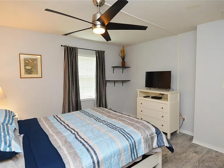 3873 Pompano Dr SE #B — Photo 22