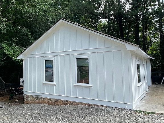 Detached garage- After Reno