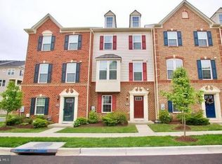5301 Davis Point Ln, Greenbelt, MD 20770