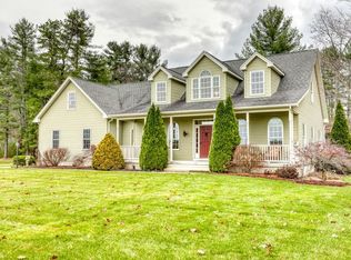 106 Maximilian Dr, Granby, MA 01033