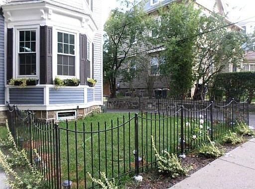 4th image of 50 Perrin St