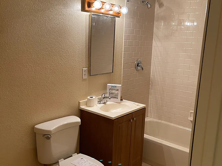 700 W Monroe Ave #2 — Photo 5
