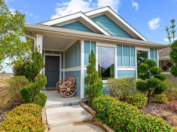 421 Corsair Way, Ferris, TX 75125