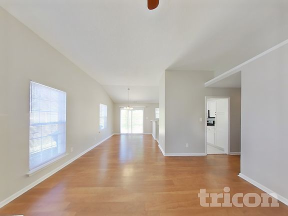 4th image of 1207 Piney Church Rd