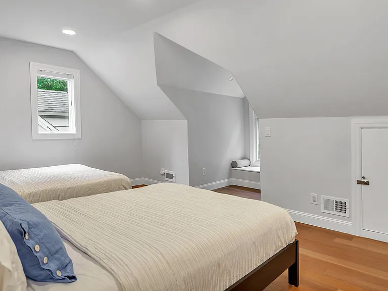 4 Scrimshaw Dr — Photo 20
