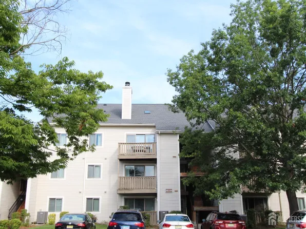 1915 Aspen Dr, Plainsboro, NJ 08536