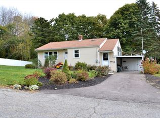 4 Indian Hill Rd, Paxton, MA 01612