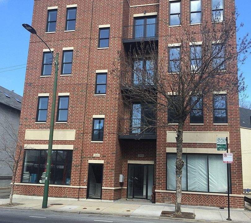 1st image of 2819 N Lincoln Ave #3