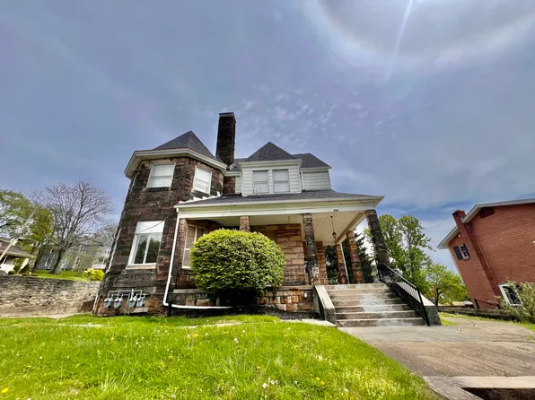 212 North Highland Avenue, 212 N Highland Ave APT 3, Cheswick, PA 15024