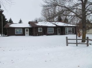 520 5th Ave E, Halstad, MN 56548