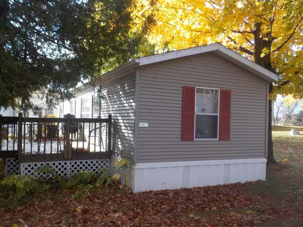 8907 Baywoods Rd #36, Sturgeon Bay, WI 54235