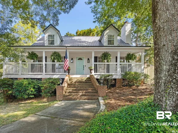 100 Palisade Cir, Daphne, AL 36526