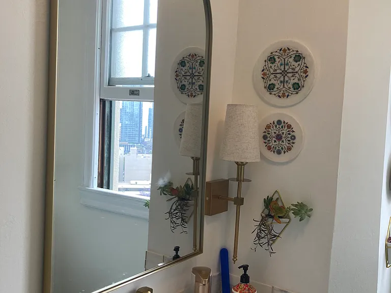 702 Ash St #900 — Photo 32