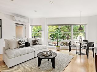 372 12th St APT 3, Brooklyn, NY 11215