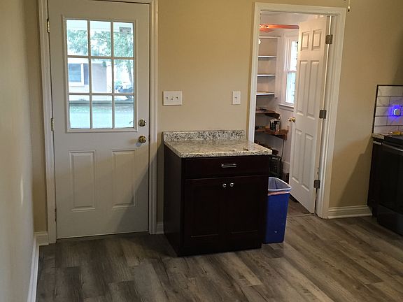 Open door go to pantry