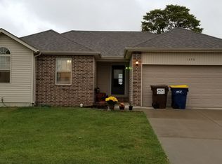 1236 S Erika Ave, Springfield, MO 65802