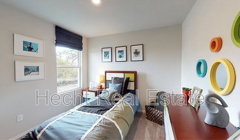 9269 James Bowie — Photo 10
