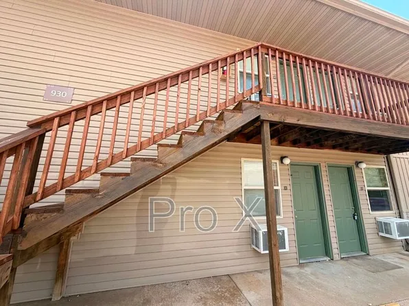 930 N Goetz Blvd #1, Joplin, MO 64801