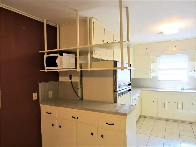 709 Jannie St — Photo 18