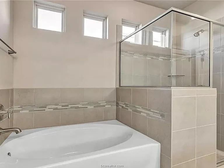 2708 Cainhorn Ct — Photo 5