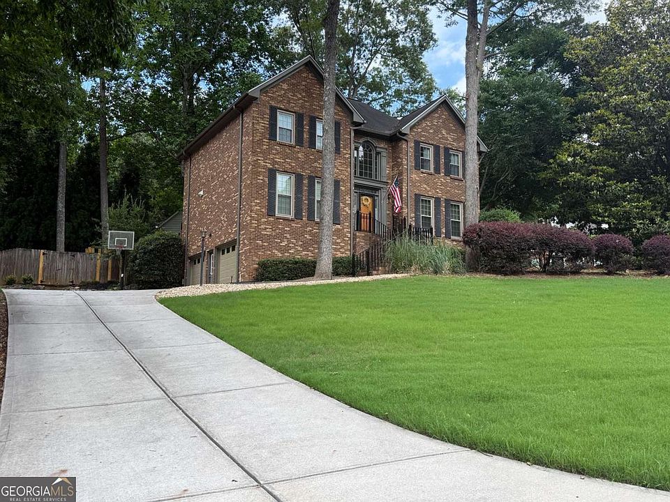 2nd image of 4693 Riveredge Dr