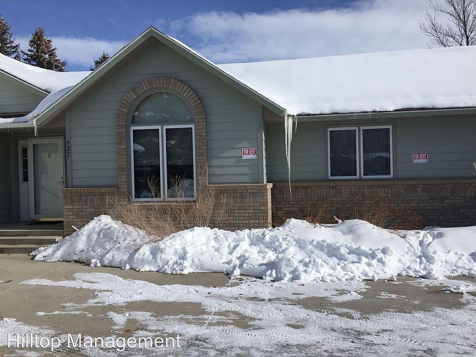 1st image of 427 Village Dr