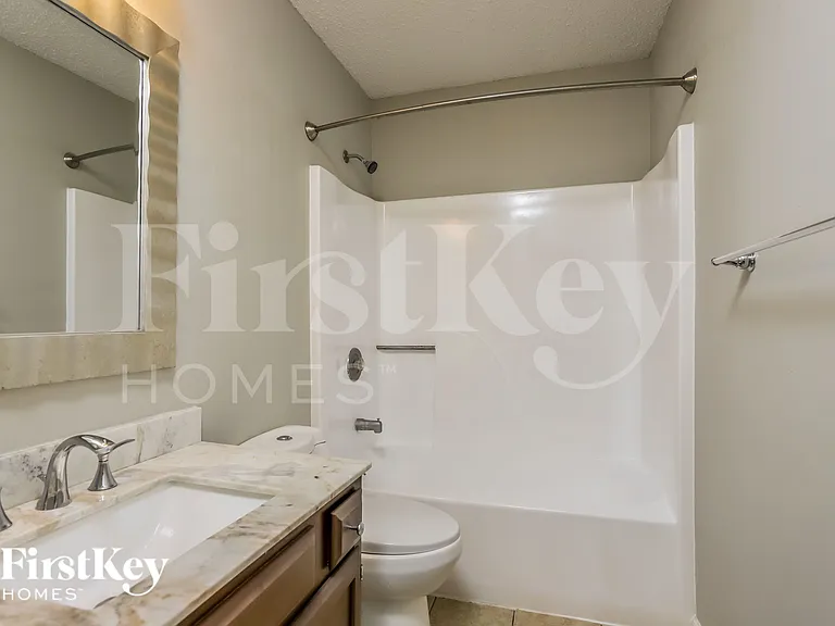 3201 Lupine Dr — Photo 10