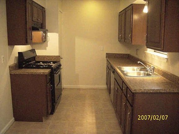 5th image of 1122 Kathy Dr