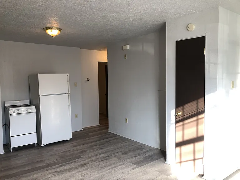 704 Brinton Ave #G — Photo 5
