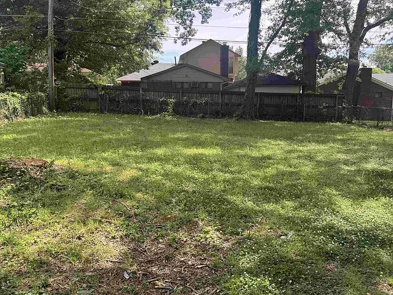 1334 Parkland Rd — Photo 15