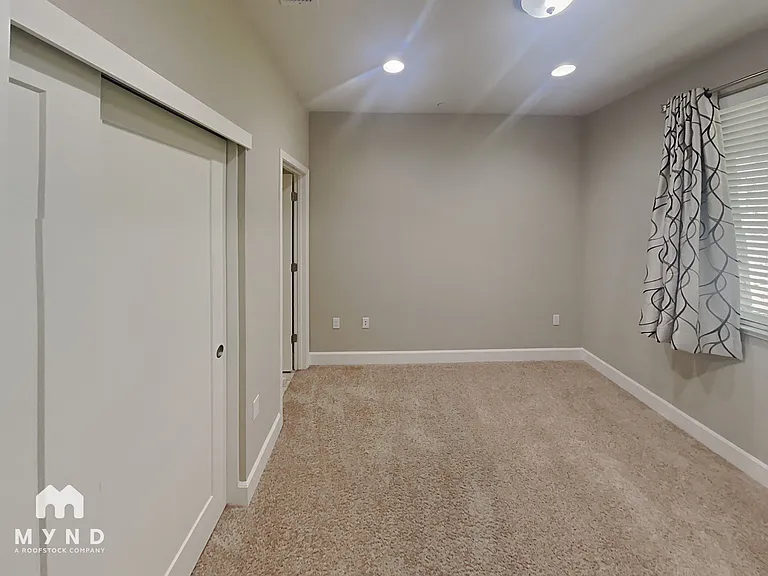 5905 Raleigh Rd — Photo 17