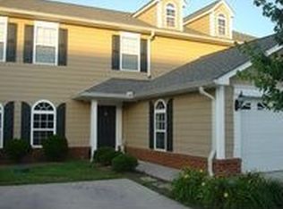1896 N Summit Dr UNIT 38, Dalton, GA 30721